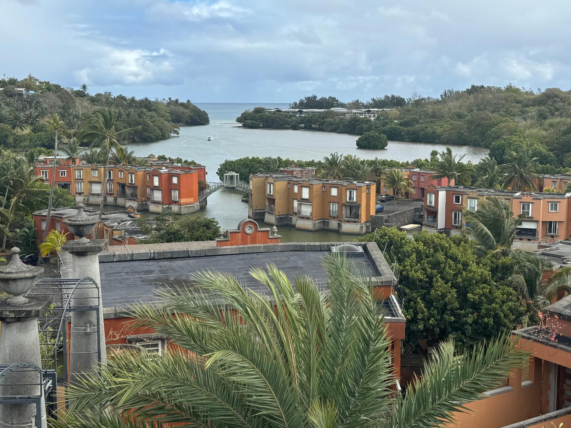 Villa In Port Chambly ,Mauritius Terre Rouge  Екстер'єр фото